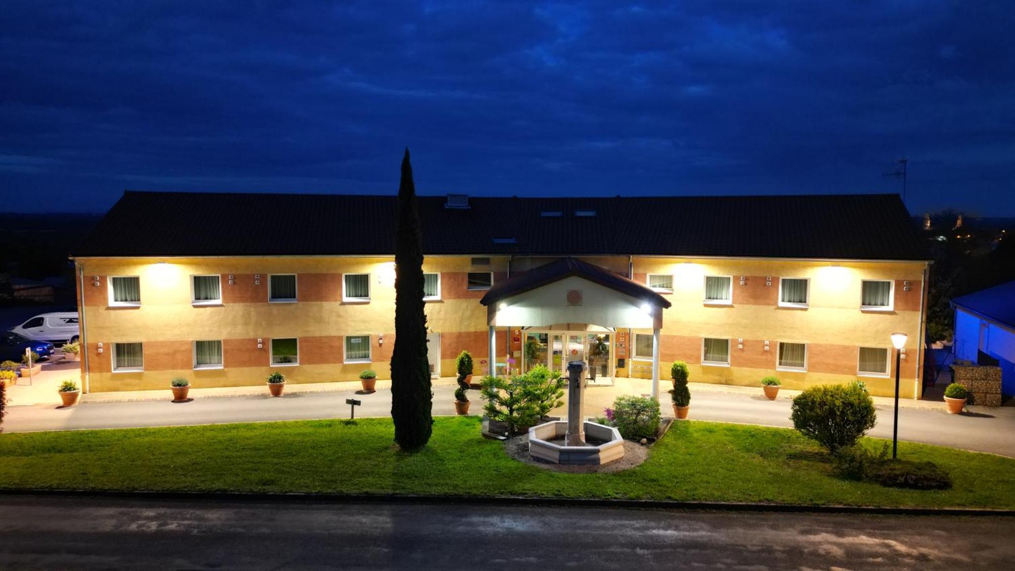 Hôtel Le Kolibri Tournus Exterior foto