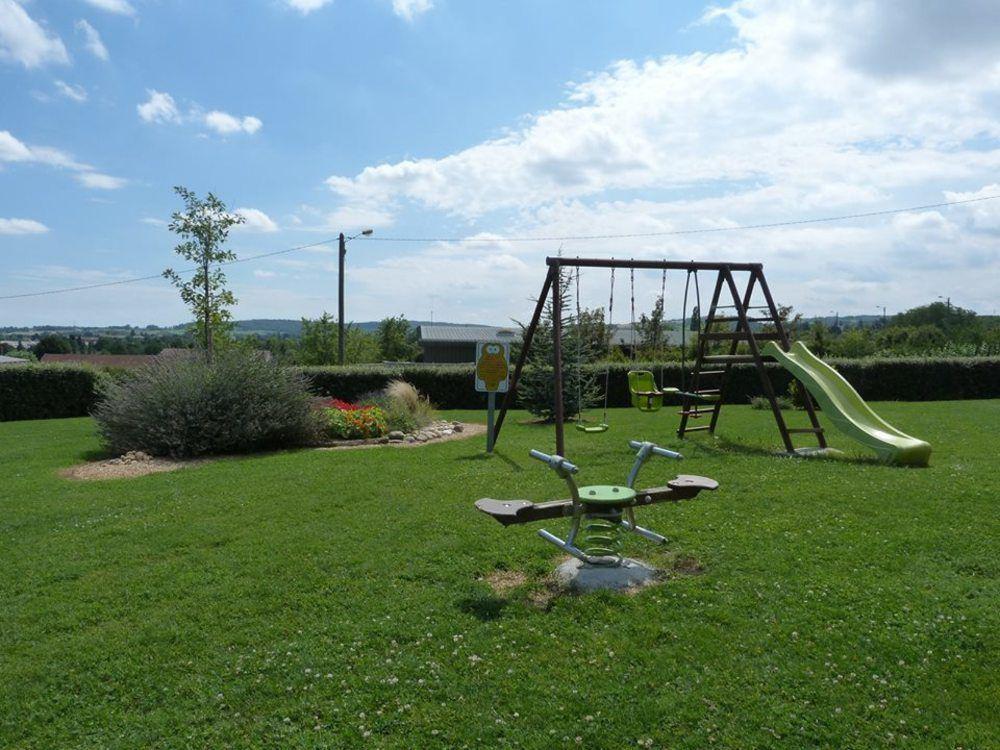 Hôtel Le Kolibri Tournus Exterior foto